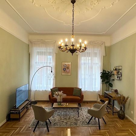 Grand Budapest Residence エクステリア 写真